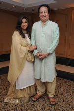 Bhupinder Singh and Mitali Singh at Ghazal Festival in Mumbai on 30th July 2016